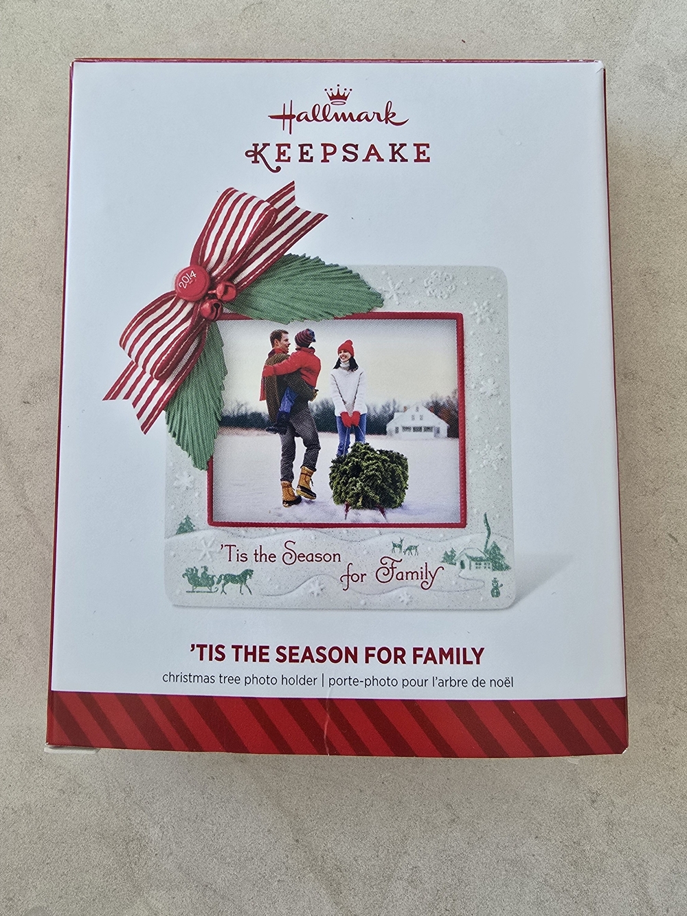 Hallmark 'Tis The Season For Family' Red and Green Keepsake Ornament